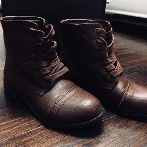 Brown boots
